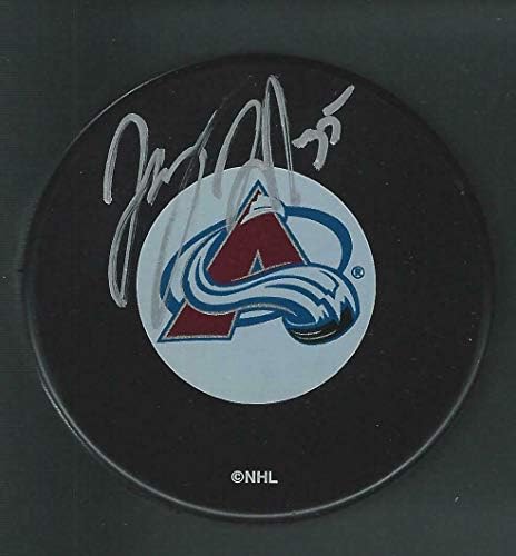Tajler Viman potpisao je trenč-pak Colorado Evelanche - NHL-ove pakove s autogramima