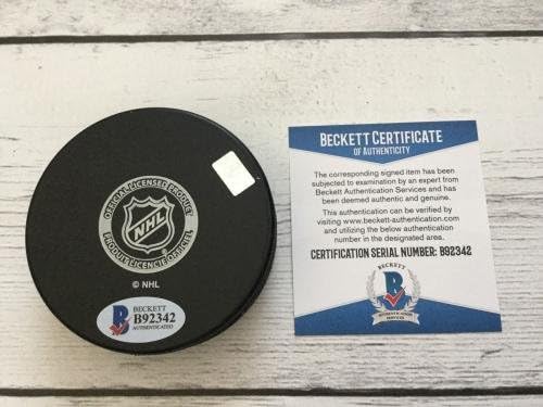 Henrik Sedin potpisao je Hokej na ledu Vancouver Canucks s Beckettovim autogramom bas koa a-NHL Pakovima s autogramima